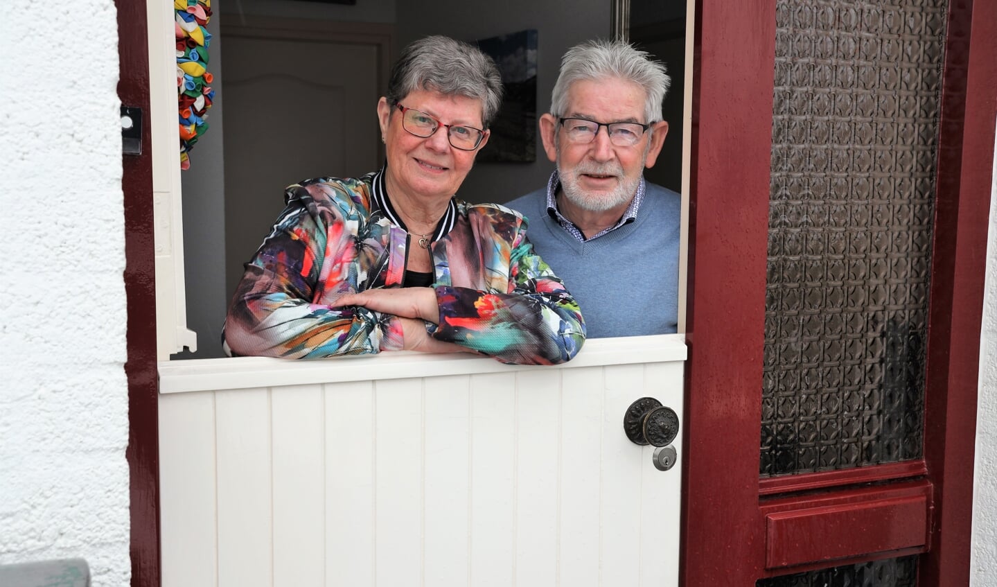 Jacqueline en Leo Willems uit Leunen zijn op 19 februari vijftig jaar getrouwd.