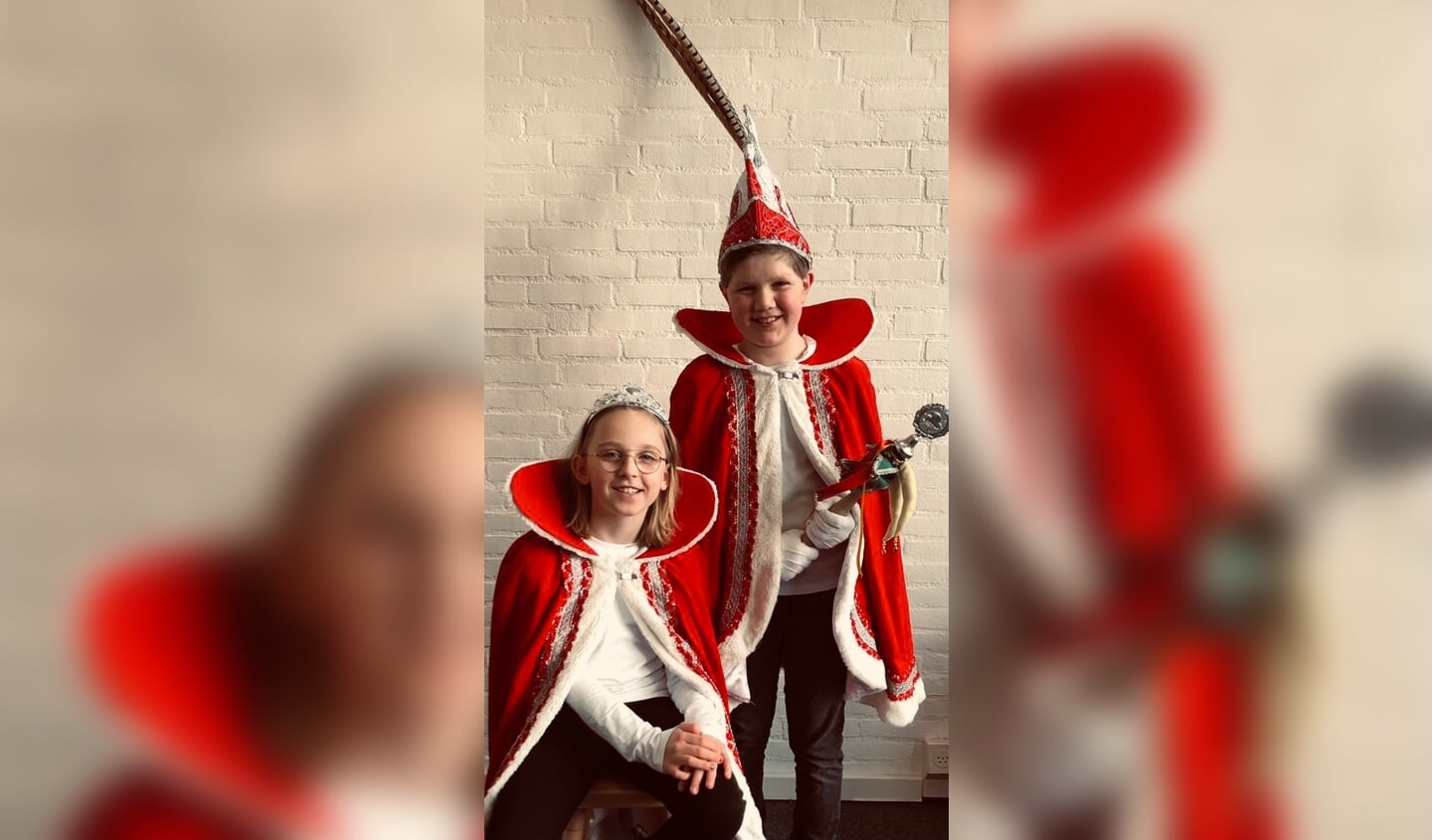 Prins Nik Lenders en prinses Dewi Limpens heersen over Montessorischool Venray.