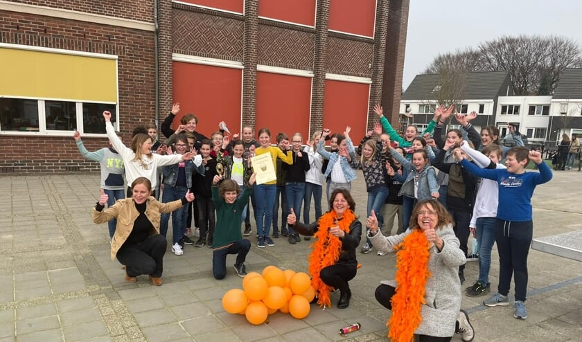 <p>Jesse Nijssen van de Petrus' Bandenschool in Venray wordt in het zonnetje gezet. </p>