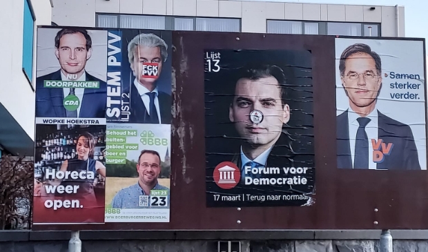 <p>Posterbord Nieuw Bergen PVV en FVD zijn gedupeer&nbsp;</p> 