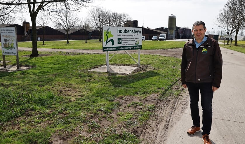 <p>Omwonenden van varkensbedrijf Houbensteyn, dat zijn vestiging aan de Ysselsteynseweg in Heide wil uitbreiden, verwachten overlast door vrachtverkeer. </p>