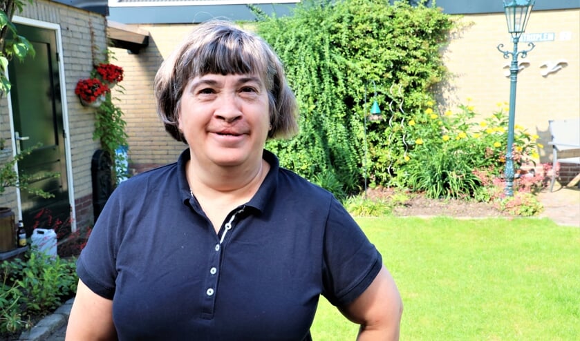 <p>Karin Knoops is al jarenlang een van de fanatieke vrijwilligers van de fietsvierdaagse.</p>