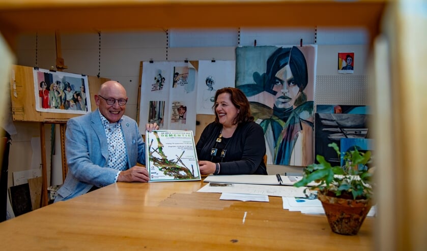 <p>Harry Schraven en Angelique Jansen gaan voor een dementievriendelijk Venray.</p>