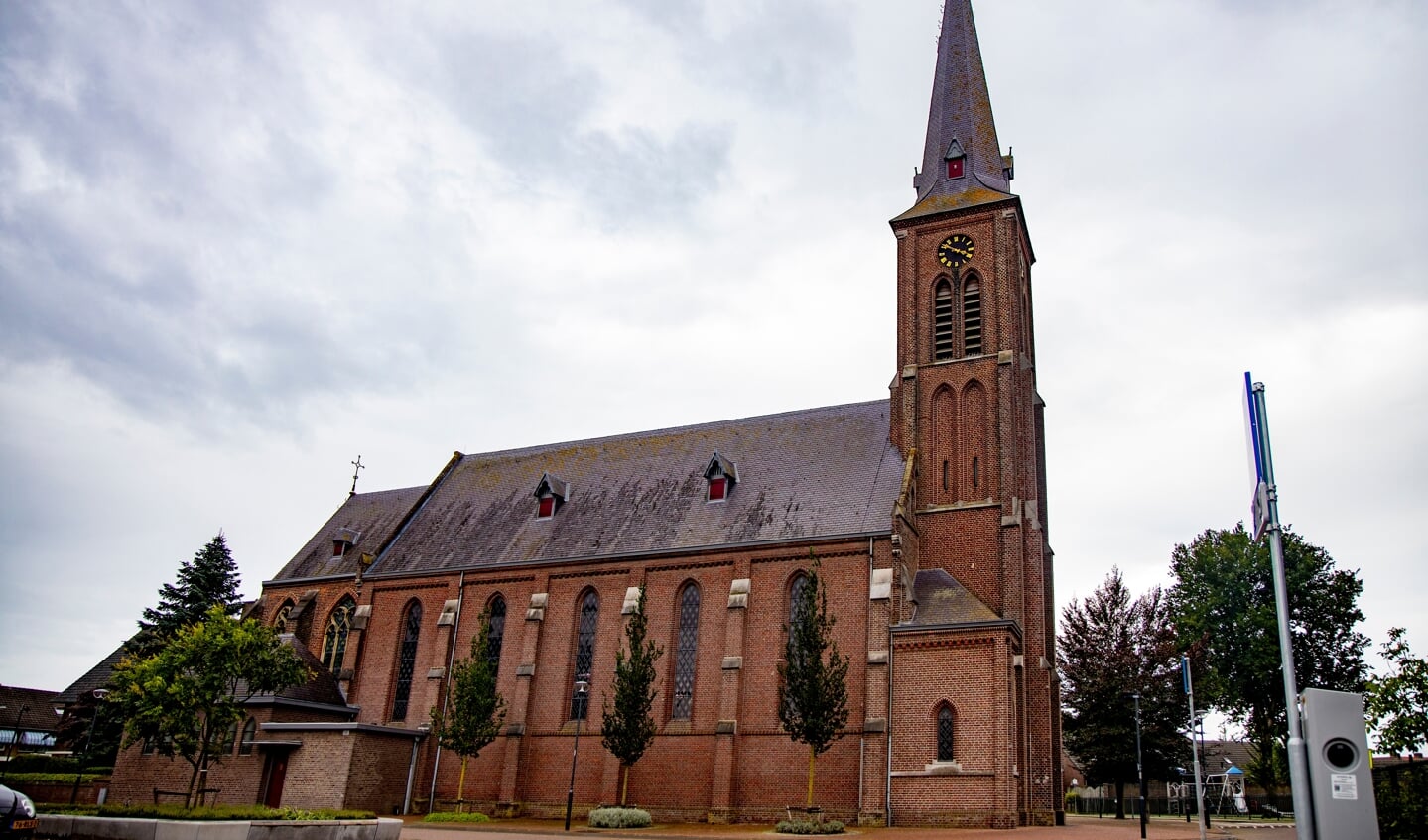 Donderdag 10 maart krijgt de kerk in Leunen en Veulen aandacht.