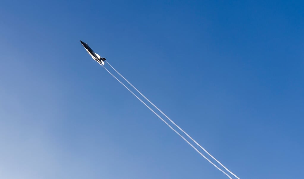 Een foto van de belevingsvlucht van de F-35. 