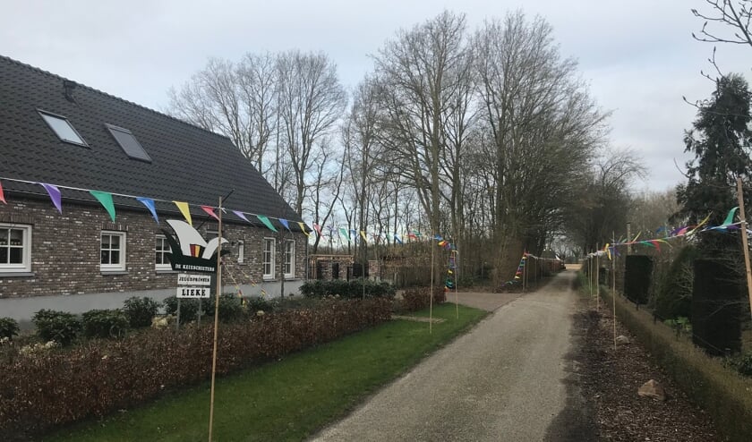 De Handwijzer is in stijl versierd.