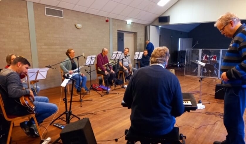 De muzikale voorbereidingen zijn in volle gang...