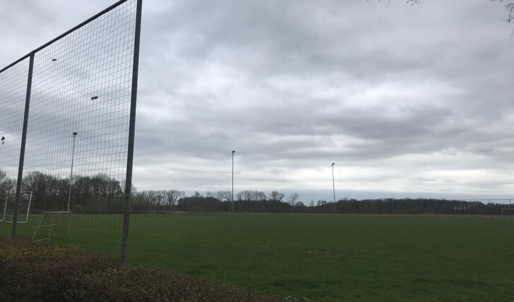 Het voetbalveld van Volharding, tegenover de Vierlingh. 