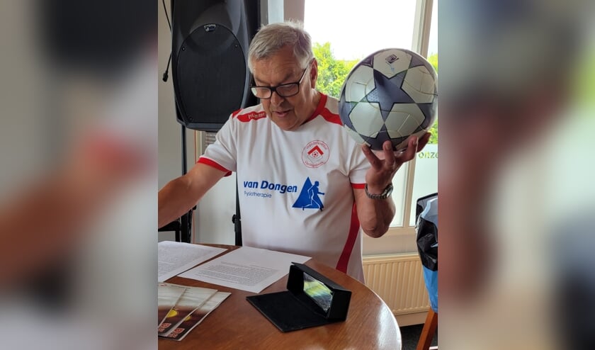 Dit is een voetbal....