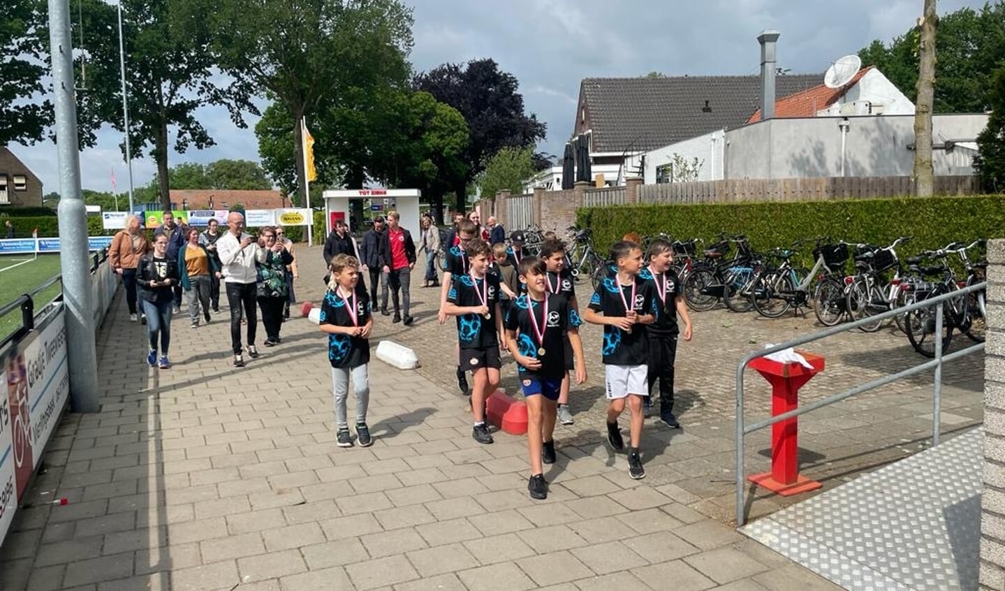 De glorieuze terugkomst op het sportpark....