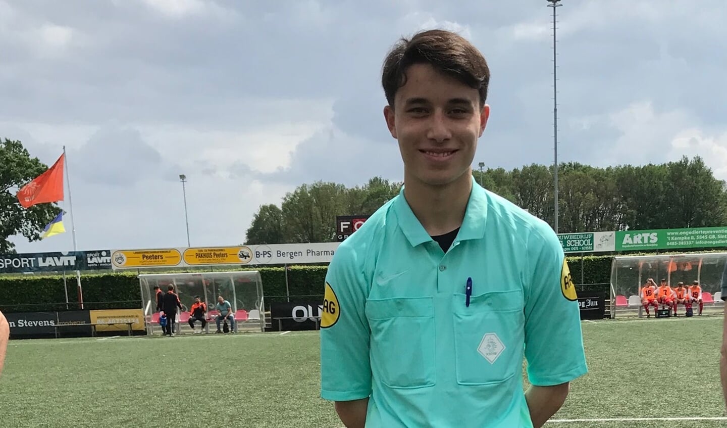 Miguel de Kleine: "Ik wil graag bij Volharding wedstrijden blijven fluiten."