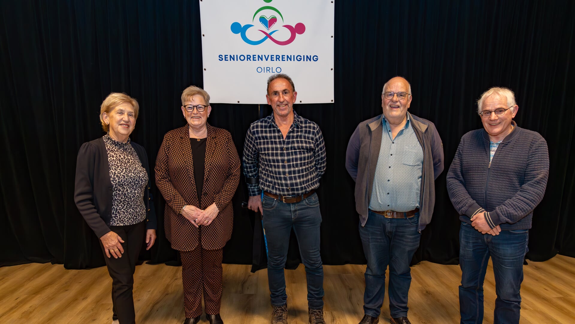 Vanaf links: Mien Wennekers, Ans Bastiaans, Peter Classens Hans Maas en Jan Steeghs.