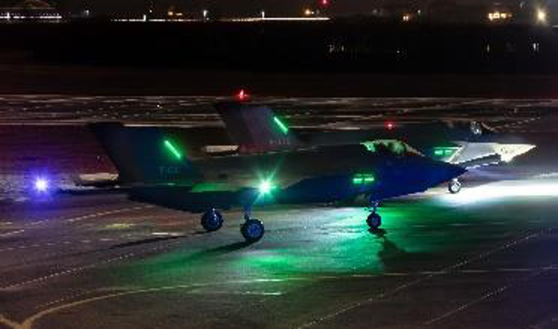 Het Air Combat Command van de Koninklijke Luchtmacht vliegt ook in week 11 in de avonduren.