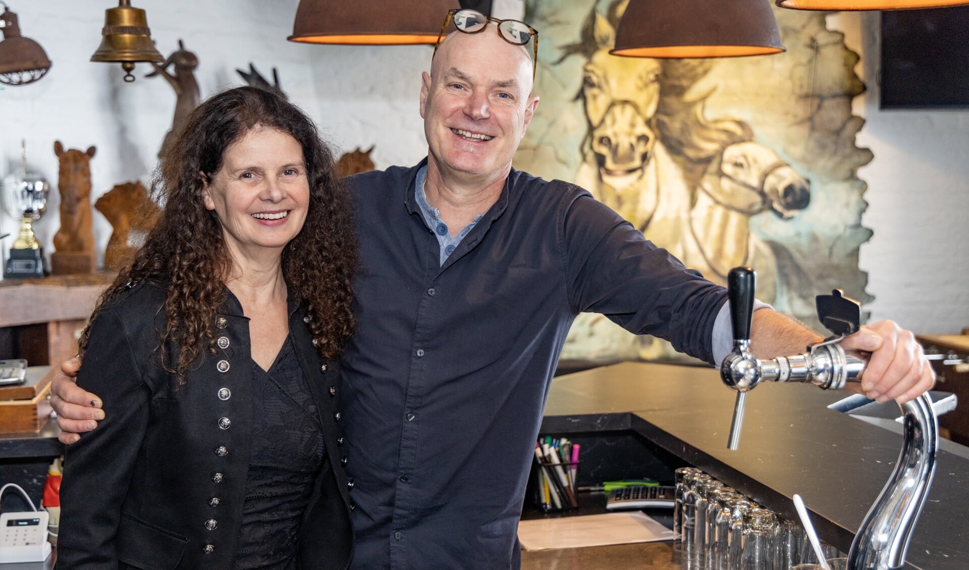 Marij en Antonie Thielen vieren op zaterdag 1 april hun 25-jarig jubileum in Café-zaal 't Veule.