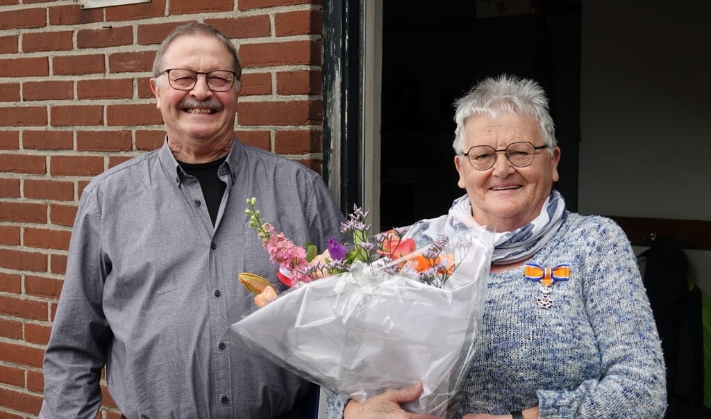 Marian van Bon met haar man Herman zichtbaar gelukkig