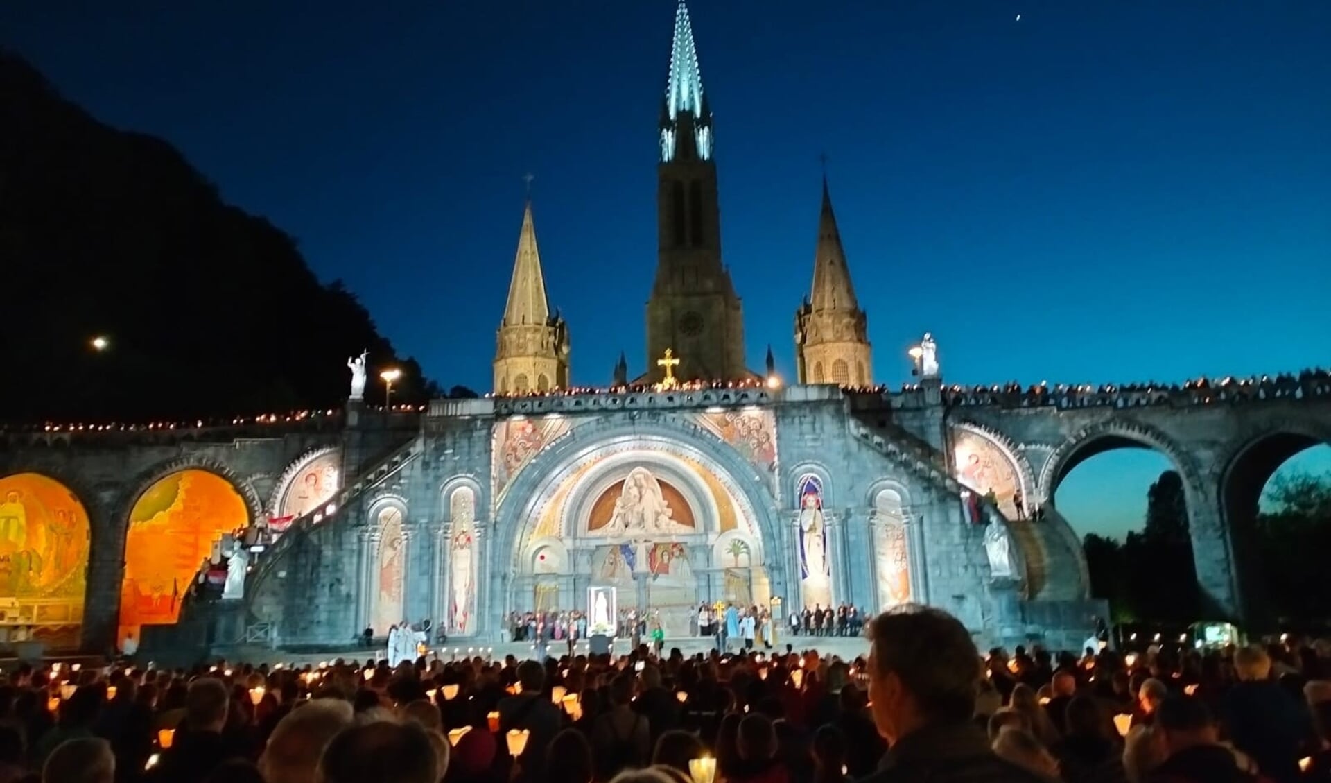 Pastoor Blom probeert ieder jaar een bedevaart naar Lourdes te maken