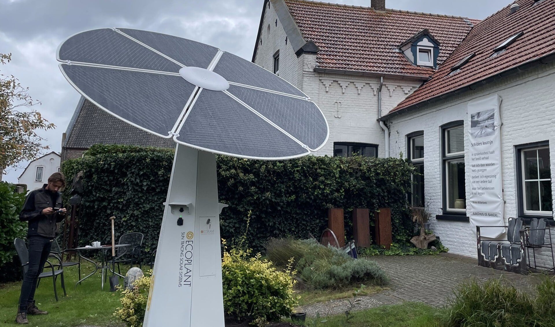 De 'Ecoplant' volgt de zon voor een optimale energieopbrengst