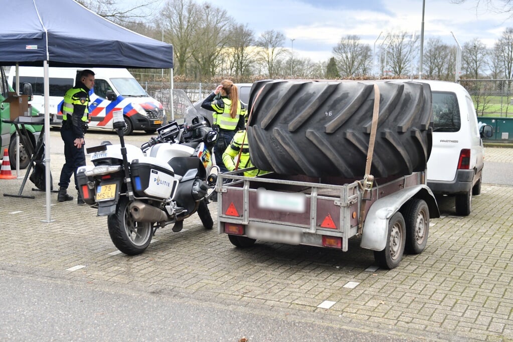 Grote Verkeerscontrole In Venray - Peel En Maas - Al Het Nieuws Uit ...