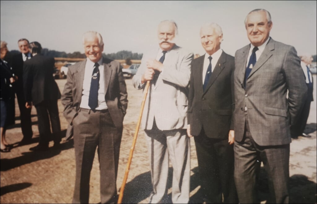 Randall, Edwards, Sorensen en Clarke tijdens een reünie in de jaren 80.
