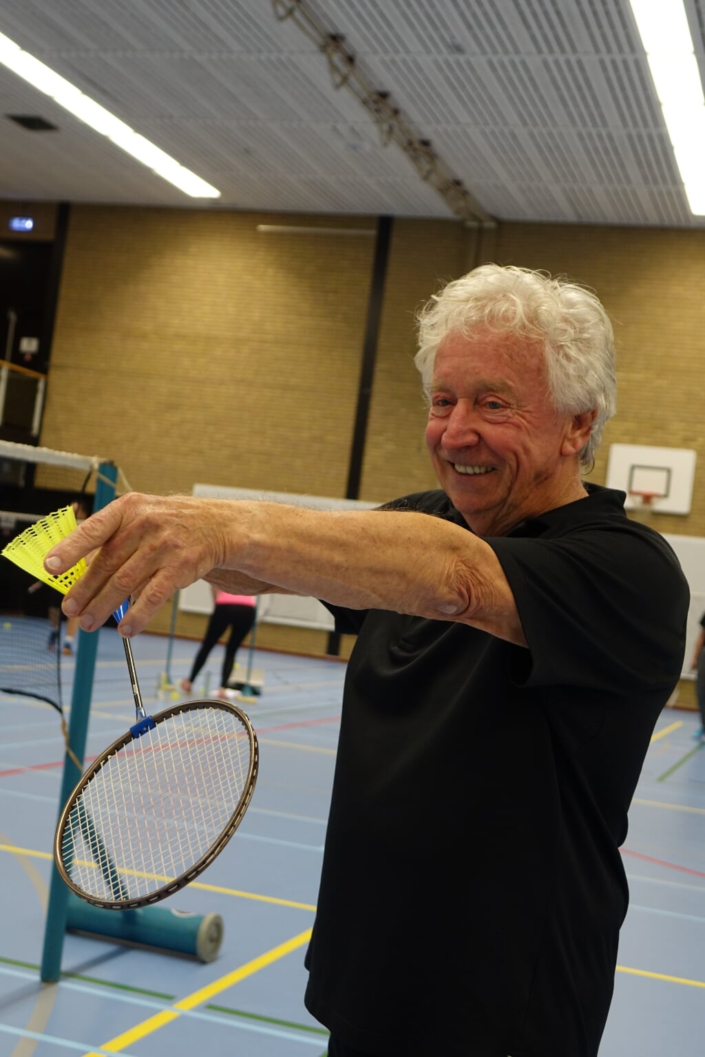 Ton Kemmelings is al 47 jaar lid van de badmintonclub.