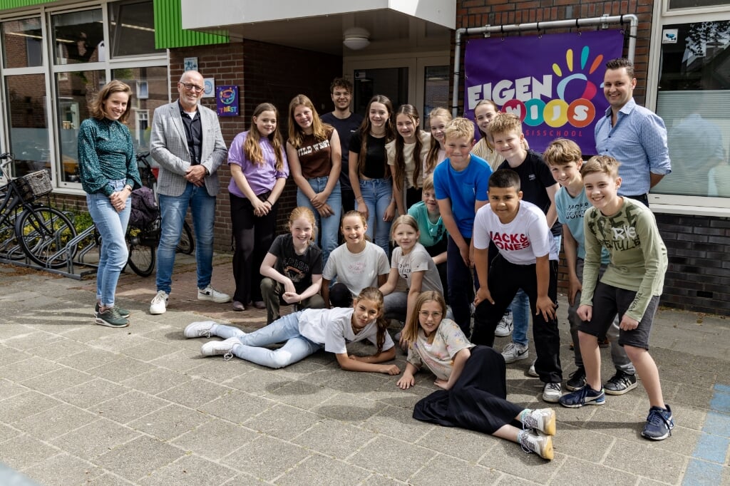 De leerlingen van basisschool EigenWijs in Oirlo gaan aan de slag met de E-waste Race.