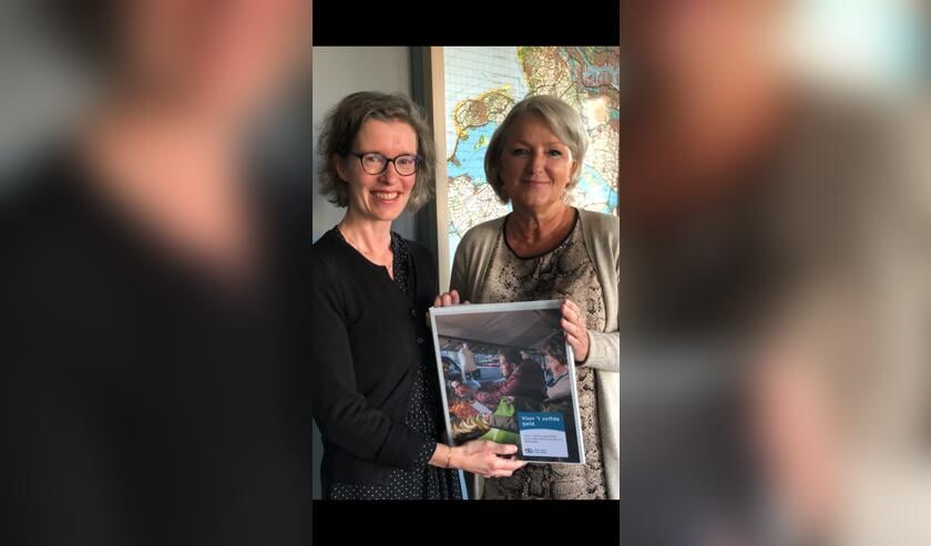 Kristi Okker (links) en Pauline Kootstra.