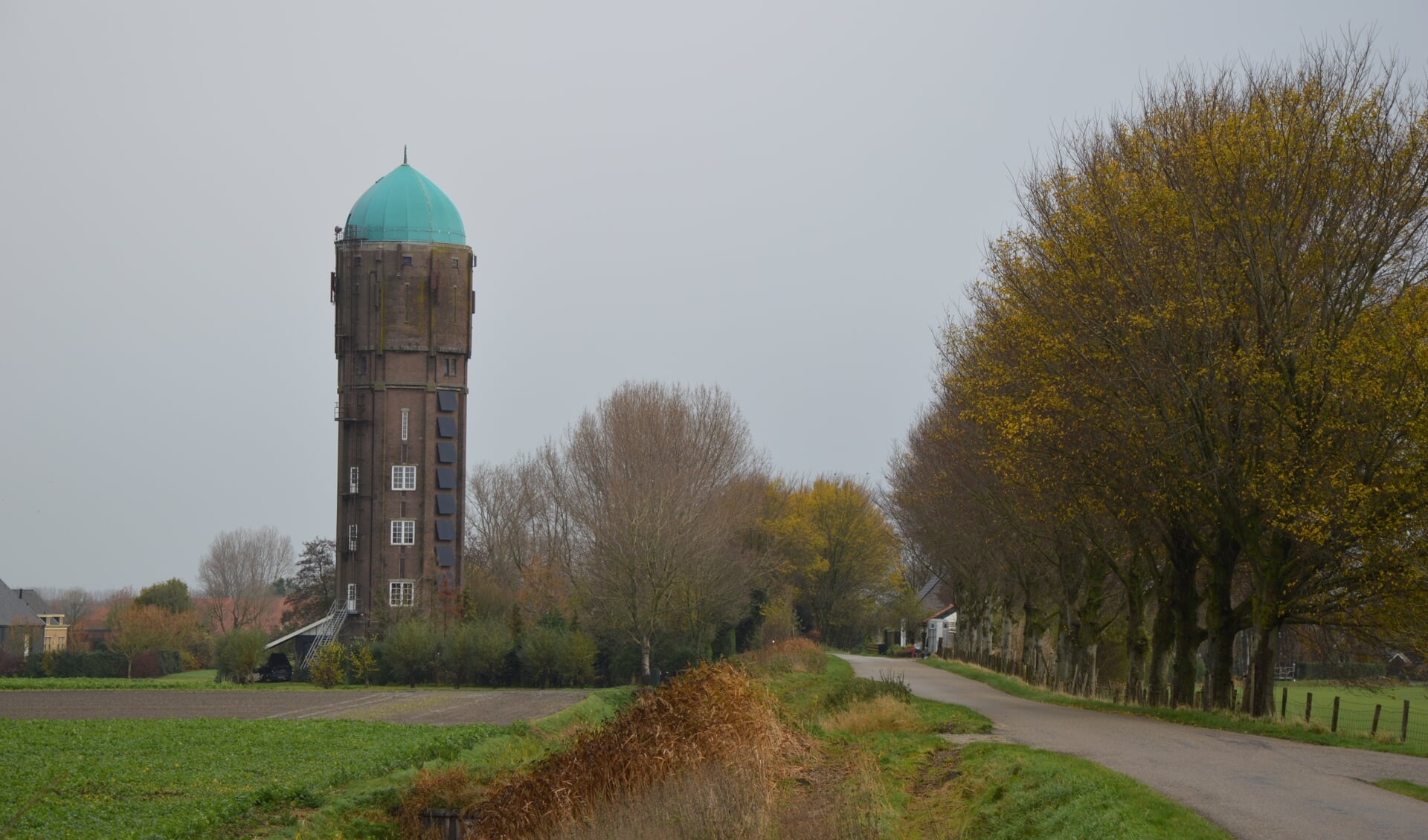 De watertoren van Zuidzijde (Foto: Erwin Guijt).