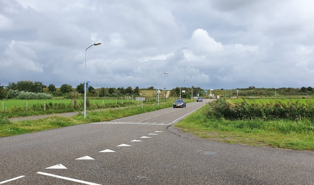 De locatie waar Ouddorp-bad Oost moet komen (Archieffoto: Jaap Ruizeveld).