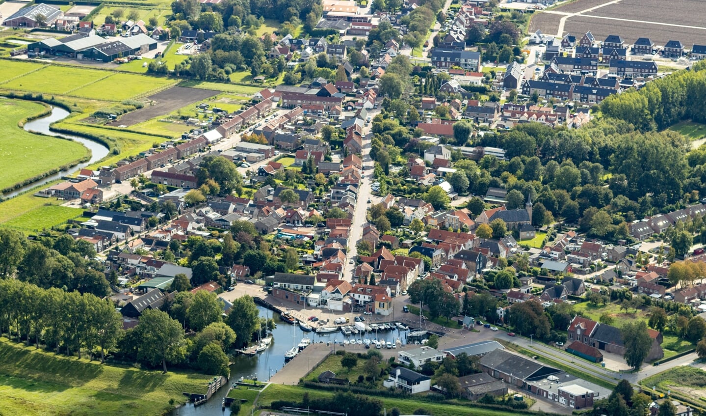 Stad Aan Het Haringvliet Gemeentehaven Stad aan ‘t Haringvliet dicht door woekerend fonteinkruid