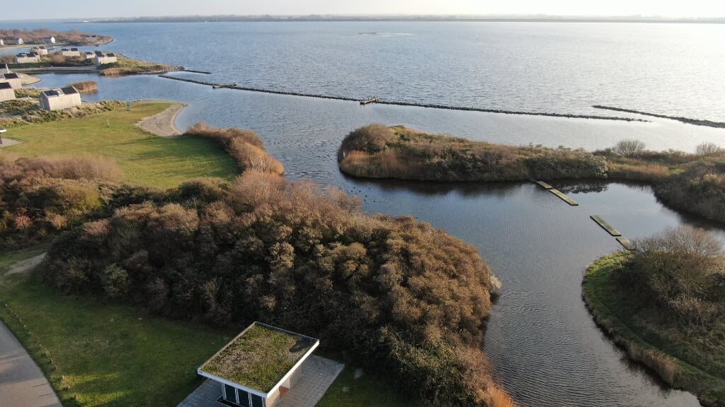 Het Grevelingenmeer vanuit de lucht (Foto: Staatsbosbeheer).