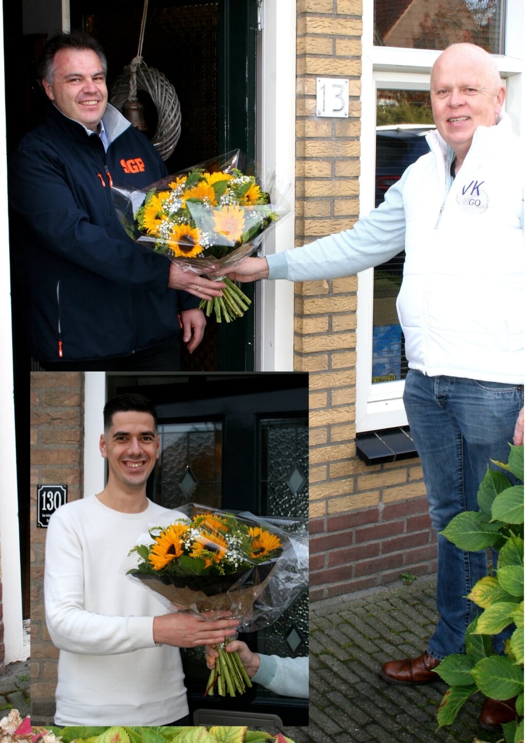Johan de Vos overhandigt de bloemen aan Peter Grinwis (boven) en Jan-Anton Houweling. 