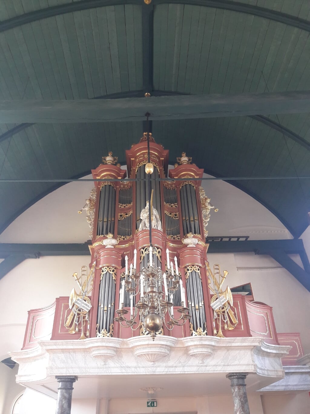 Het orgel in de Hervormde Kerk te Nieuwe-Tonge. (Foto: archief Eilanden-Nieuws)