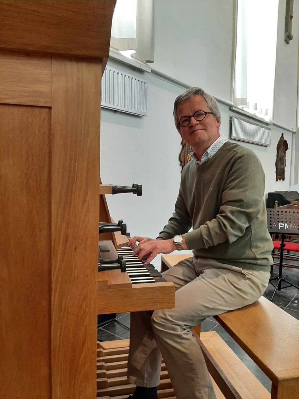 Organist Paul Kieviet 