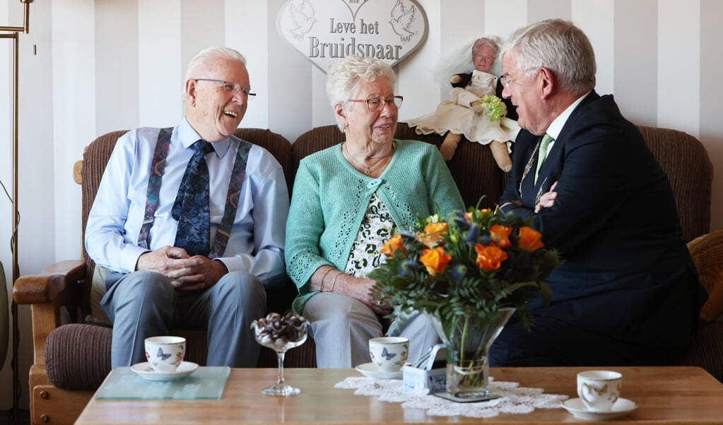 Feestelijke Viering 70 Jarig Huwelijk De Roode Weet Wat Er Leeft