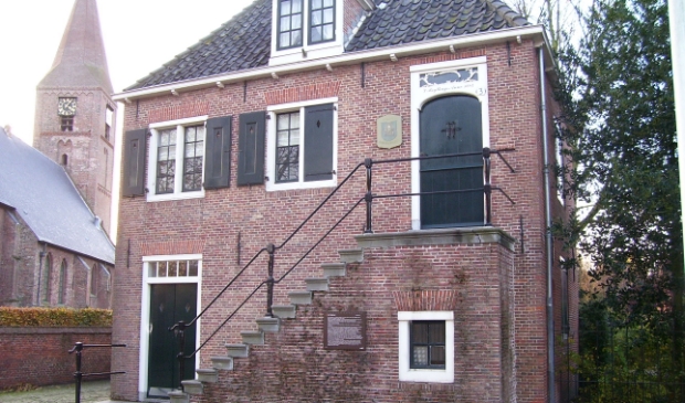 <p>Het voormalige raadhuis aan Kerkbuurt 3, een prachtig monument. </p>
