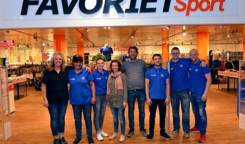 pols meer Wanorde Favoriet Sport breeduit in oude V&amp;D Leidsenhage | Al het nieuws uit Den  Haag