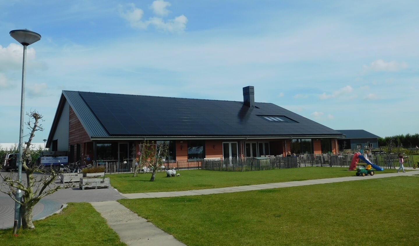 Fruitkwekerij 't Keetje in Lutjebroek biedt al plaats aan zonnepanelen.