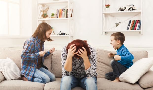 Van de gezinnen met schoolgaande kinderen ervaren ouders met kinderen op de basisschool de meeste stress.