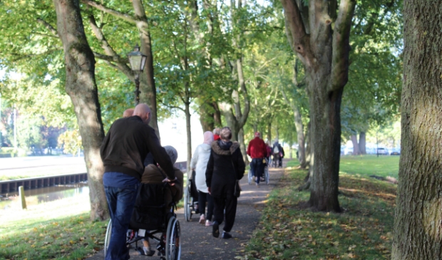 <p>Een (rollende) wandeling door Monnickendam kan tijdens burendag. </p>