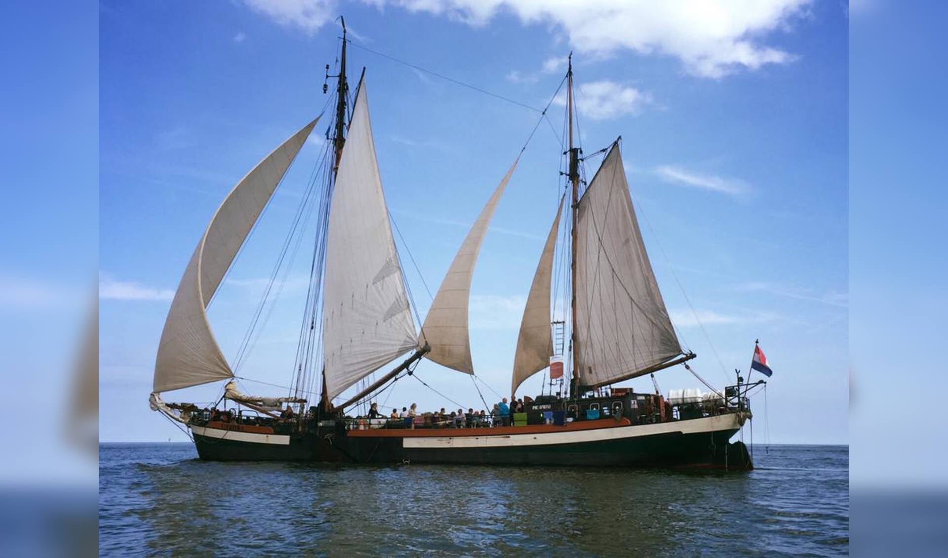 Zon, wind en zeilen: verdwijnen historische schepen?