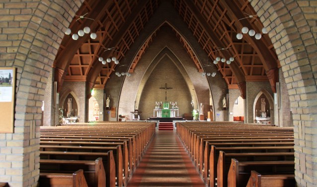 Sint Martinuskerk in Zwaag.