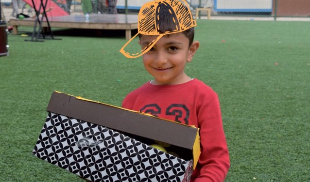 Kinderen uit diverse delen van de wereld hebben nog nooit een mooi cadeau gehad. Doe mee met Actie4Kids en tover een glimlach op hun gezicht.