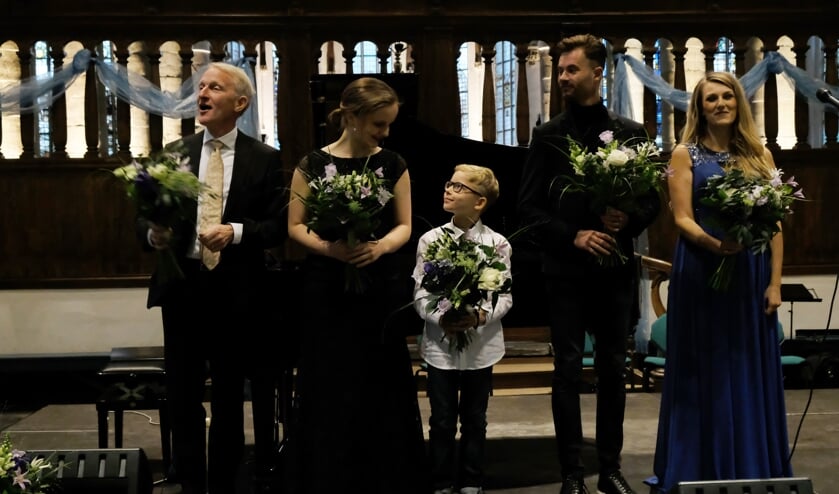 Jaap Kooi, Sterre Kooi, David Kooi,Frank Keizer en Daisy Correia.