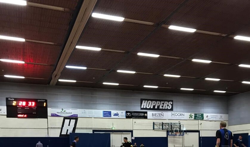 De Hoornse Zaalvoetbal Stichting verzorgt al tien jaar recreantencompetities in Hoorn.