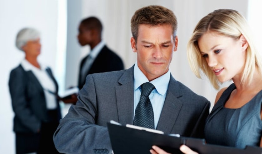 Leidinggevende onderschat de negatieve gevolgen van overwerken.