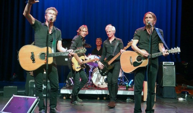 De Johnny Cash tributeband 'Boys named Sue'.