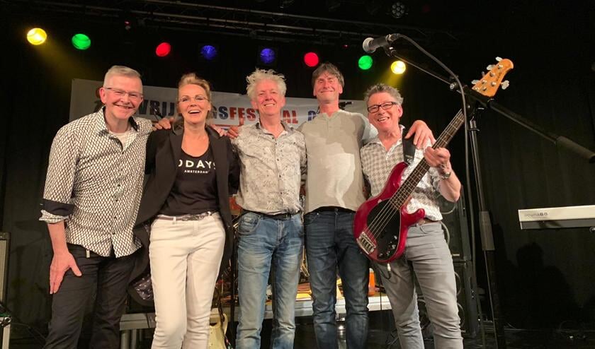 Oud Sesam zorgt 16 november voor een feestje in De Brink in Obdam.
