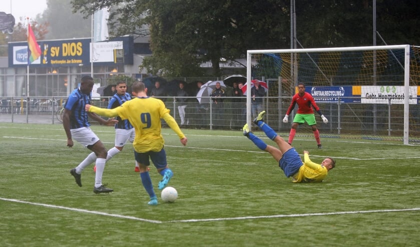 Op de druilerige zondagmiddag doet DIOS wat het kan, maar de tegenstander is sterker.