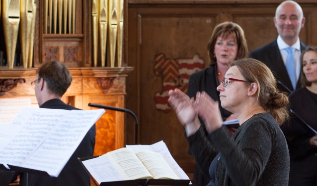 Leerlingen voeren zondag 3 november met het professionele kamerkoor Bachcantate 167 op.