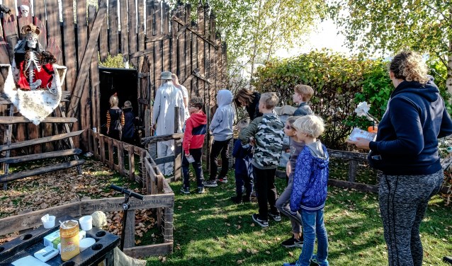 Het terrein wordt voor twee dagen omgetoverd tot een heuse Halloweenwereld.